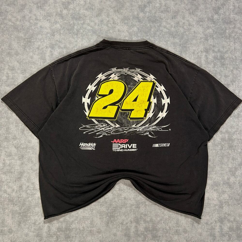 Vintage Y2K Jeff Gordon #24 NASCAR AARP Drive To End Hunger Tshirt Cropped XL